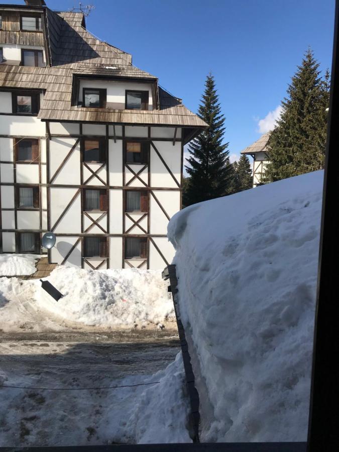 Yelayeti Apartments Kopaonik Eksteriør bilde